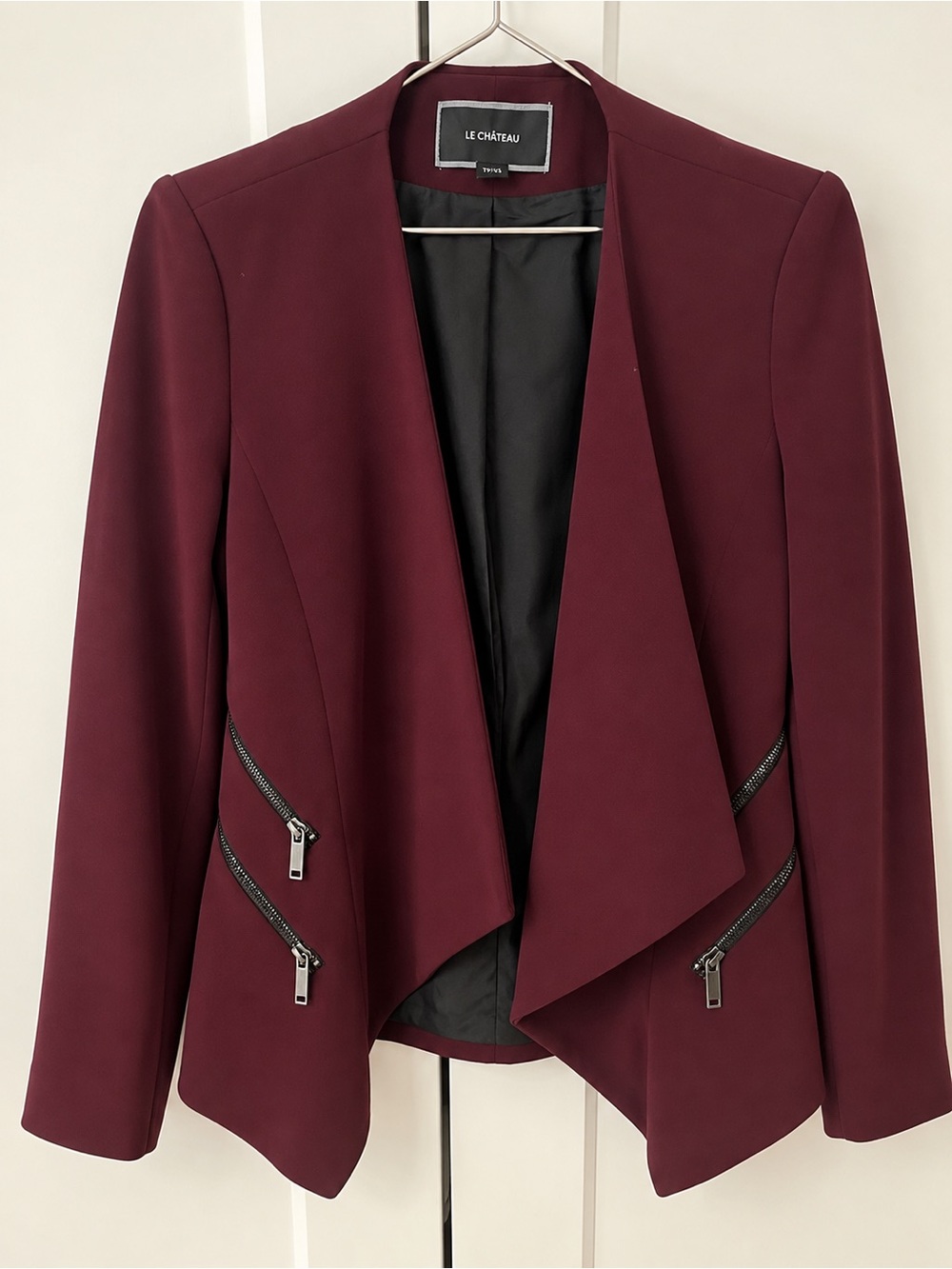 le chateau Burgundy Open Drape Blazer with Zipper Accents